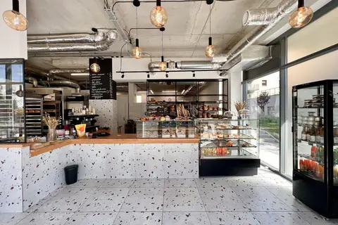 BB's Bakers & Baristas photo 1